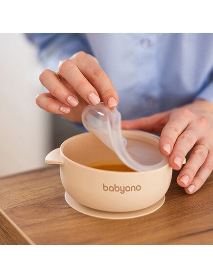 BabyOno: Μπολάκι σιλικόνης με λαβές, καπάκι & βάση με βεντούζα - Μπεζ