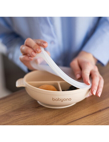 BabyOno Πιάτο σιλικόνης με 3 θέσεις, καπάκι & βάση με βεντούζα - Μπεζ