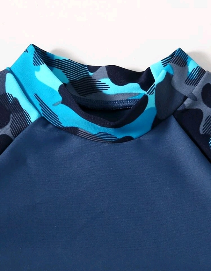 Μαγιό Μπλούζα-Παντελόνι Camo Graphic