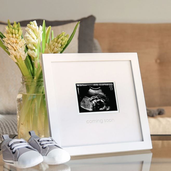 Pearhead: Κορνίζα για υπερηχογράφημα Coming soon